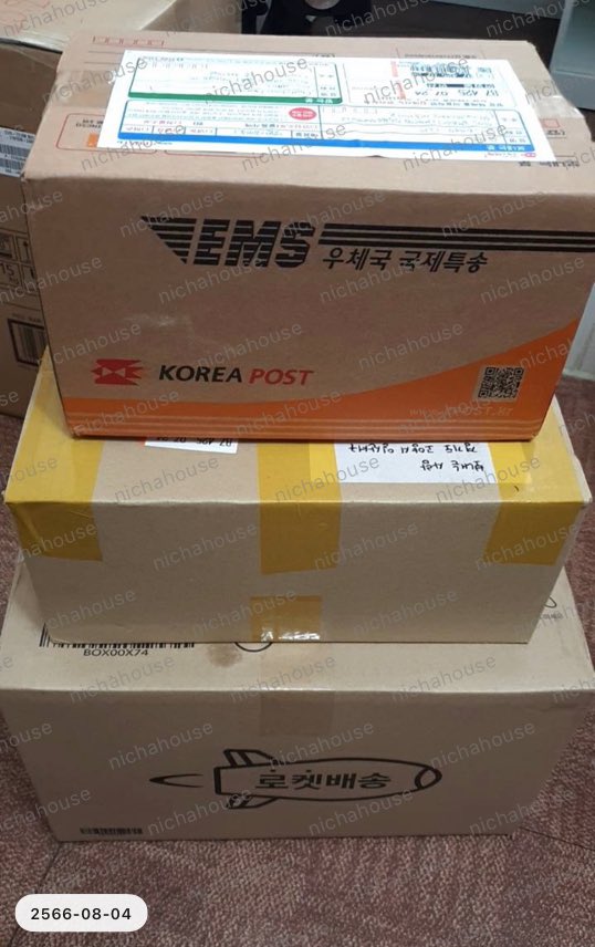 nicha_house's tweet image. 📦Korean warehouse service

Service Fees 
0.1 - 5.0 kg =1.5₩
5.1 - 10.0 kg =2.0₩
10.1 - 15.0 kg =2.5₩
15.1 - 20.0 kg =3.0₩

✨opened album 0.1₩/album
✅ free Repack 
✅ free Photo update , proof

DM or ( line : lin.ee/SrlTUKpJ )

#koreanwarehouse #koreanproxy