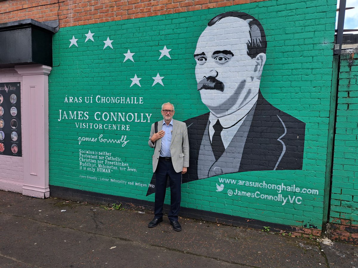 Jeremy Corbyn tweet media