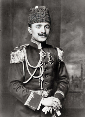 Turan Orduları Başkomutanı, Şehid-i Ala ve Gazi-i Namdar #EnverPaşa'yı şehadetinin yıl dönümünde rahmet ve minnetle anıyoruz.