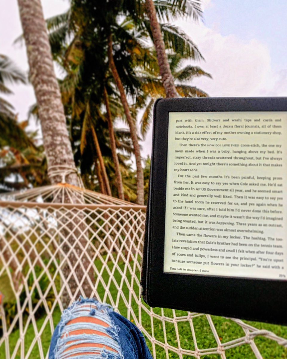 Avid Reader tweet media