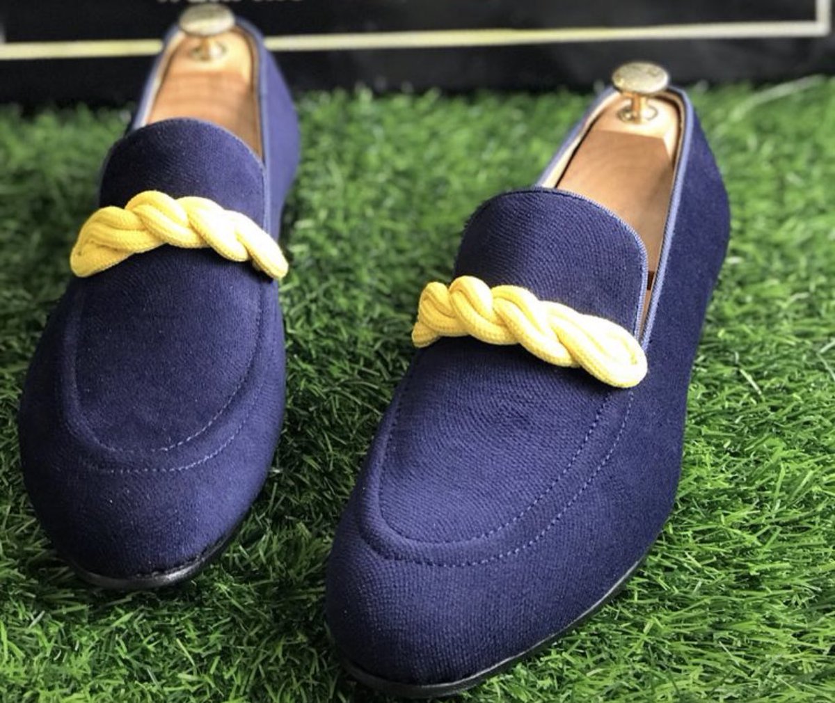 ipushxclusively's tweet photo. Loafers by Us! 
Cost #45,000 and are made on demand to order call or WhatsApp 
+2348068722472
#shoesoftheday #pushxclusive #shoesbypushxclusive #wearecreatives https://t.co/RKEIZYHBys