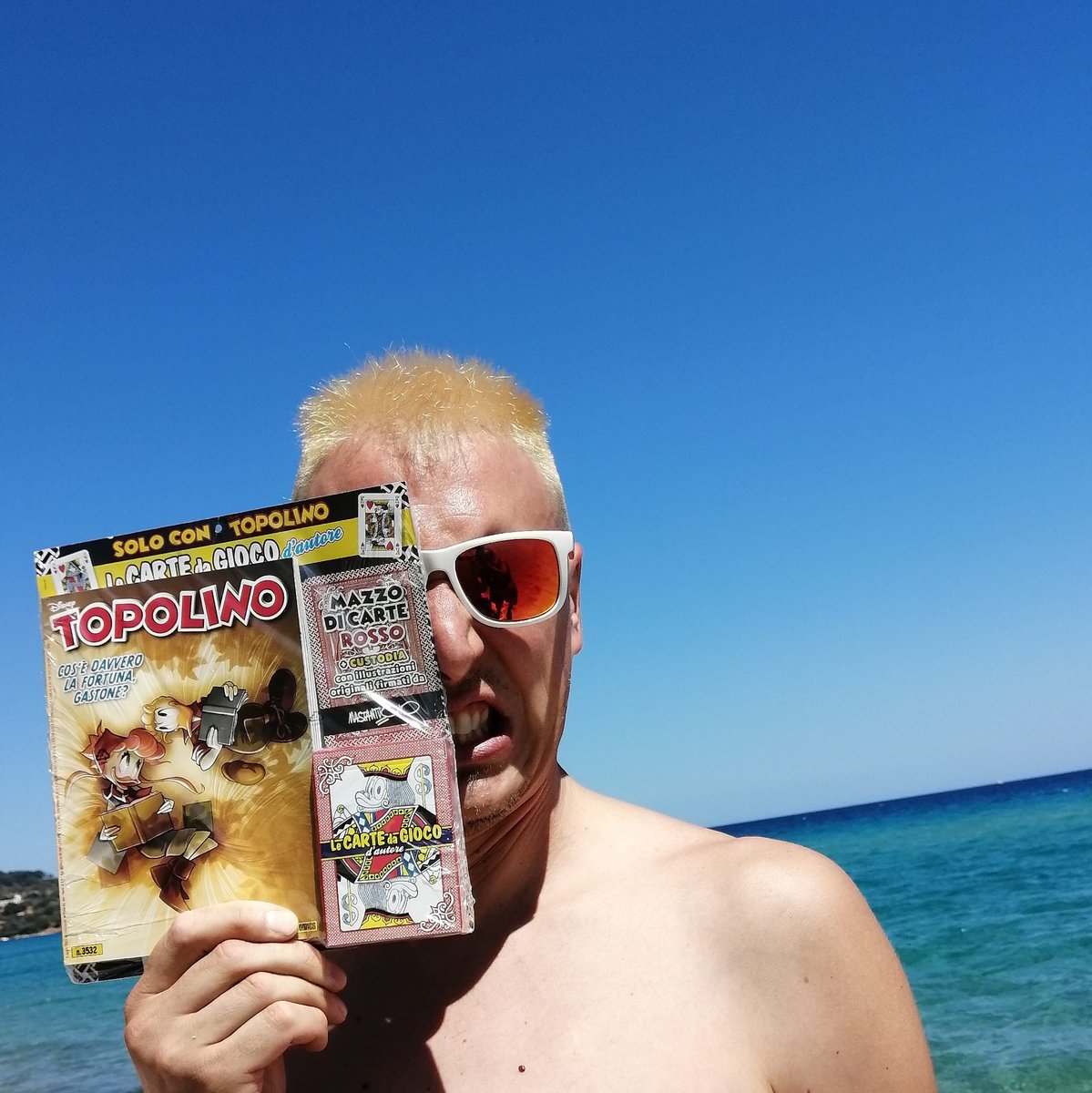 Modalità vacanze ON 🃏💈🌅

#Topolino #TopolinoMagazine #cartedisney #cartedagioco