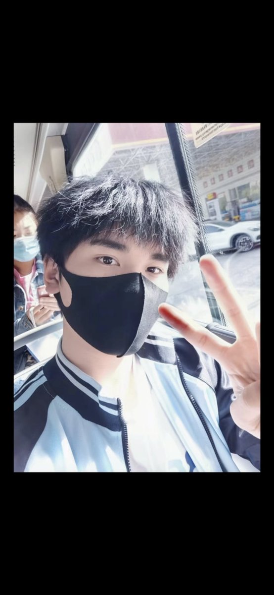 R9lurbT's tweet photo. @0411longsir 身边21岁学生够想找30岁以上的姐姐。战力40分钟以上。 https://t.co/CItqZgaABM