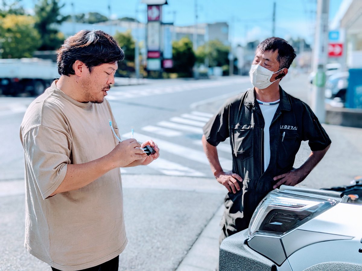 LIBERAL_CORP_'s tweet photo. ICEFUSE(WIRE)の長谷川代表と久々にミーティング👍新作をはじめSKフォレスターのICE化企画が始まります✨最初はFUSEから♪店内コーナー再設置&動画もあがりますので今後をお楽しみに💪
#LIBERAL #ICEFUSE #ICEWIRE #SPEEDHACK https://t.co/j6EbP3VkY3