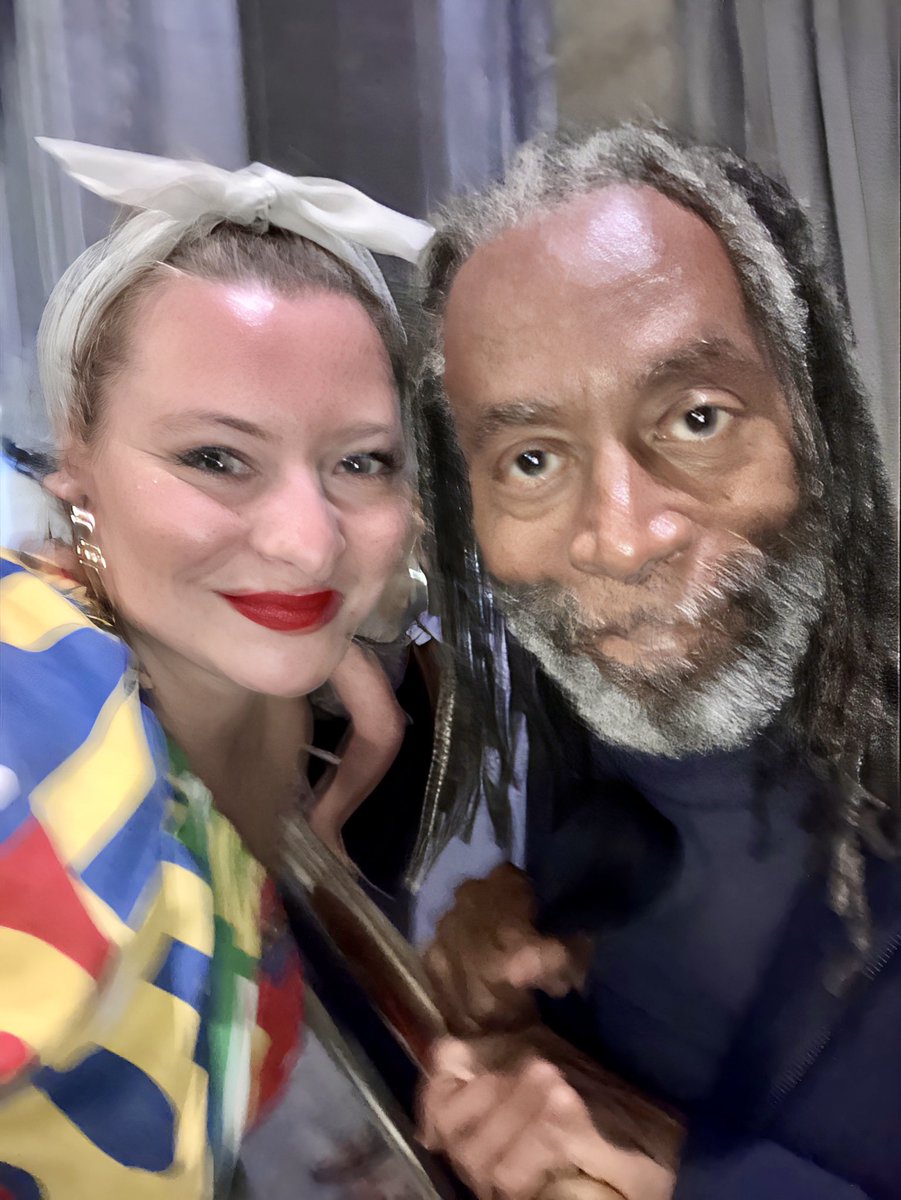 dylansparkle's tweet photo. Graduated with a doctorate from the Bobby McFerrin CircleSong School of Making Stuff Up https://t.co/R77oXJvZpZ