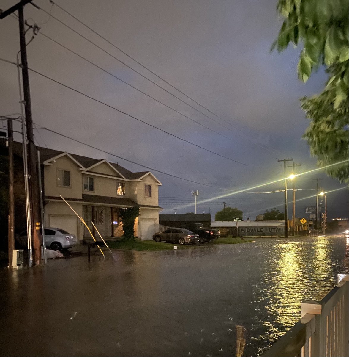 Flooding on 8000 S in Midvale 
⁦<a href="/NWSSaltLakeCity/">NWS Salt Lake City</a>⁩
