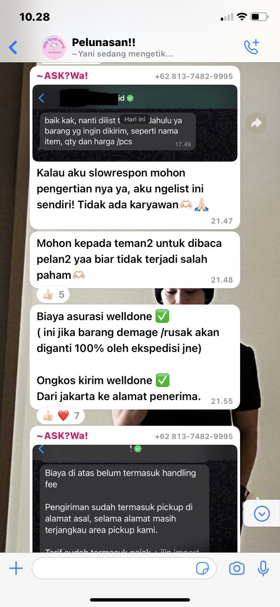 minwonuuw's tweet photo. tiba tiba hari minggu dia bilang harus ada fee tambahan untuk shipping express dari korea ke indonesia supaya cepat. 

#penipuan #scam #merchkpop #os #yunitasari https://t.co/uIeuuWISGX