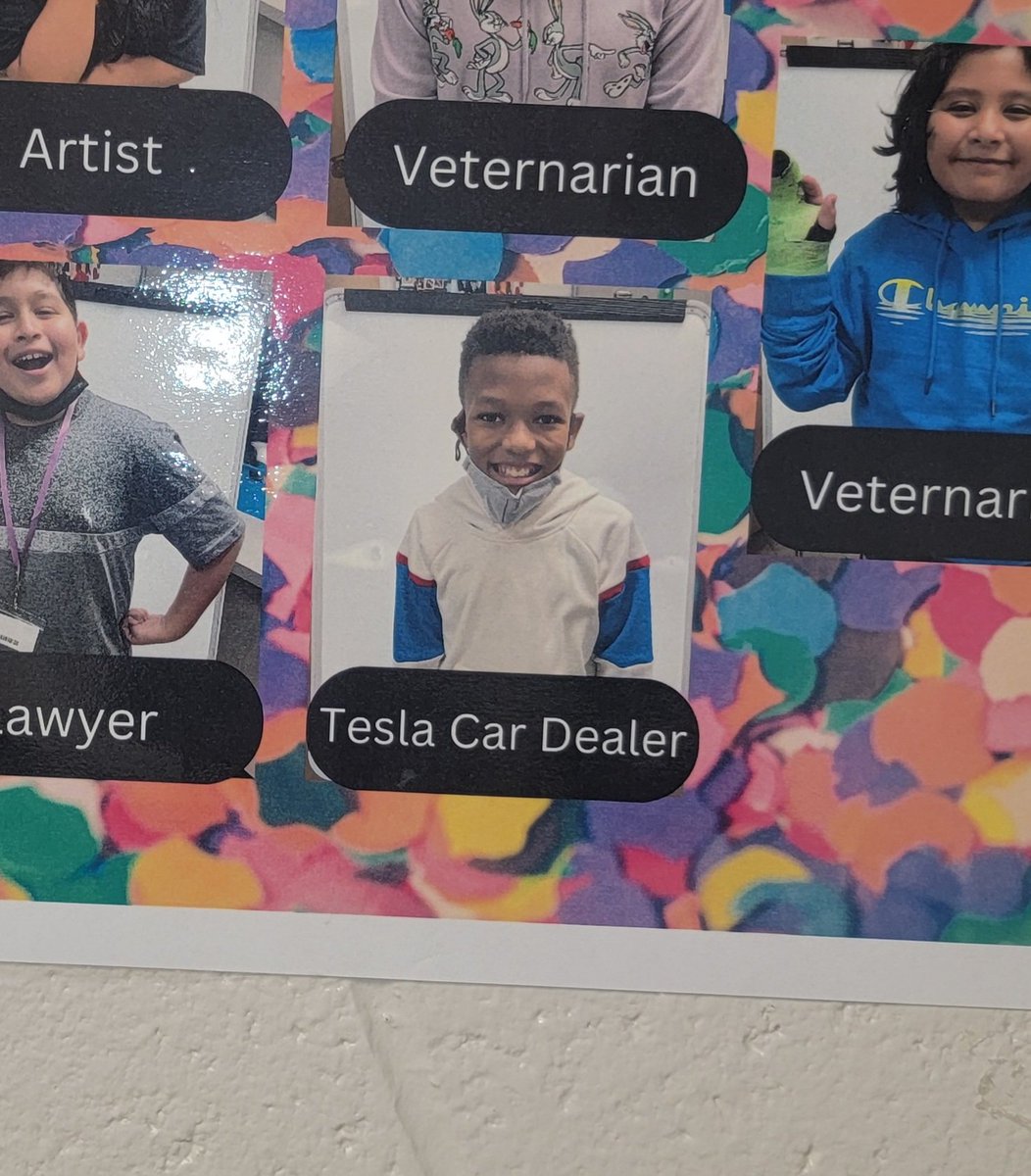 BOSSMANYADIG's tweet photo. @elonmusk @elonmusk got to make this happen captain. Die hard tesla fan since birth. Where do we sign up. Great salesmanship...tells everybody on earth, including aliens, about each model. https://t.co/xXu8O3Ml0X