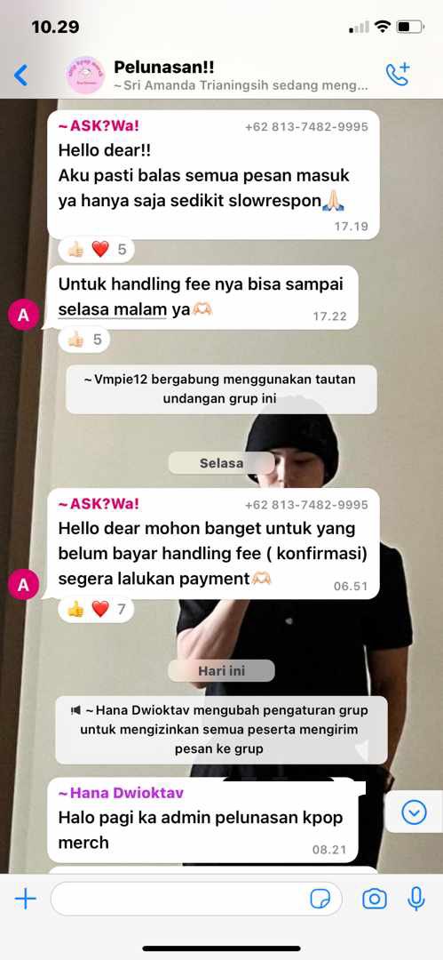 minwonuuw's tweet photo. dan boom pagi ini tiba tiba salah satu yang nyicil jadi admin dan dia ternyata kabur bawa uang kita semua. 

#penipuan #scam #merchkpop #os #yunitasari https://t.co/FRvi8ZkGS2