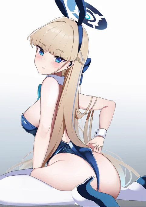#ブルアカ  バニートキ欲しいというイラスト
