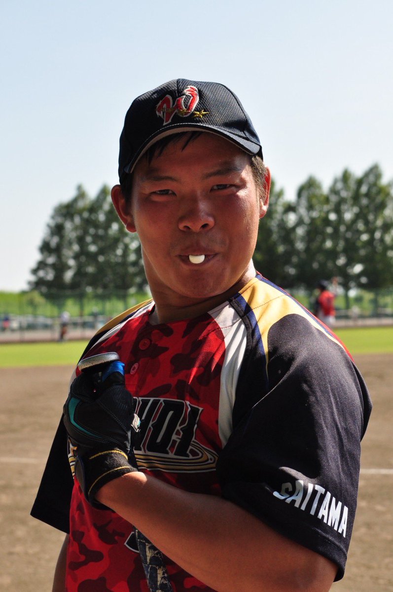 お世話になっております。
下記日程にてグランドを確保しましたのでオープン戦を募集させて頂きます。

日時　8月13日(日)　
           10時〜12時
場所　大宮健保グラウンド
審判　派遣審判
費用　5000円
その他　試合球2球

当チームレベル3程度となります。
よろしくお願い致します。