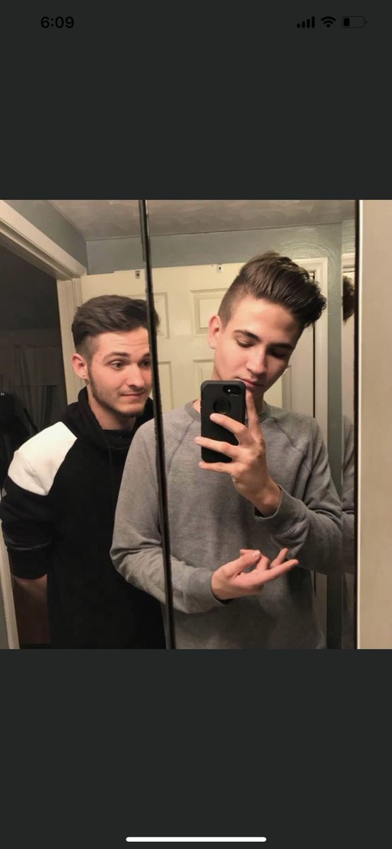 kingblaze0263's tweet photo. Bow down to the best Kings on twitter. My brother and I will own you f@gs. Stop wasting time and worship your gods. 😈 @cujocrushes

#findom #footfetish #cashmaster #footmaster #alphamale #footdom #cashslave https://t.co/ekp2w11VBY