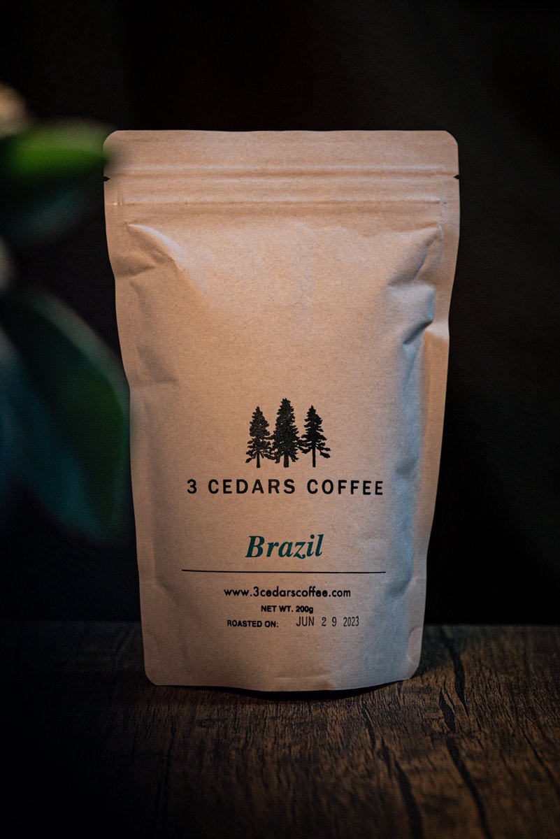 jlqRjl's tweet photo. 『3 CEDARS COFFEE』
大分県のロースターさんで購入した
Brazil Serra Das Tres Barras🇧🇷
テイスト•オブ•ハーベスト2022選定ロット
クレバードリッパーで抽出する
アイスコーヒーにハマっています
#3CEDARSCOFFEE #photography
#CLEVERDRIPPER https://t.co/BqOEQIwr8A