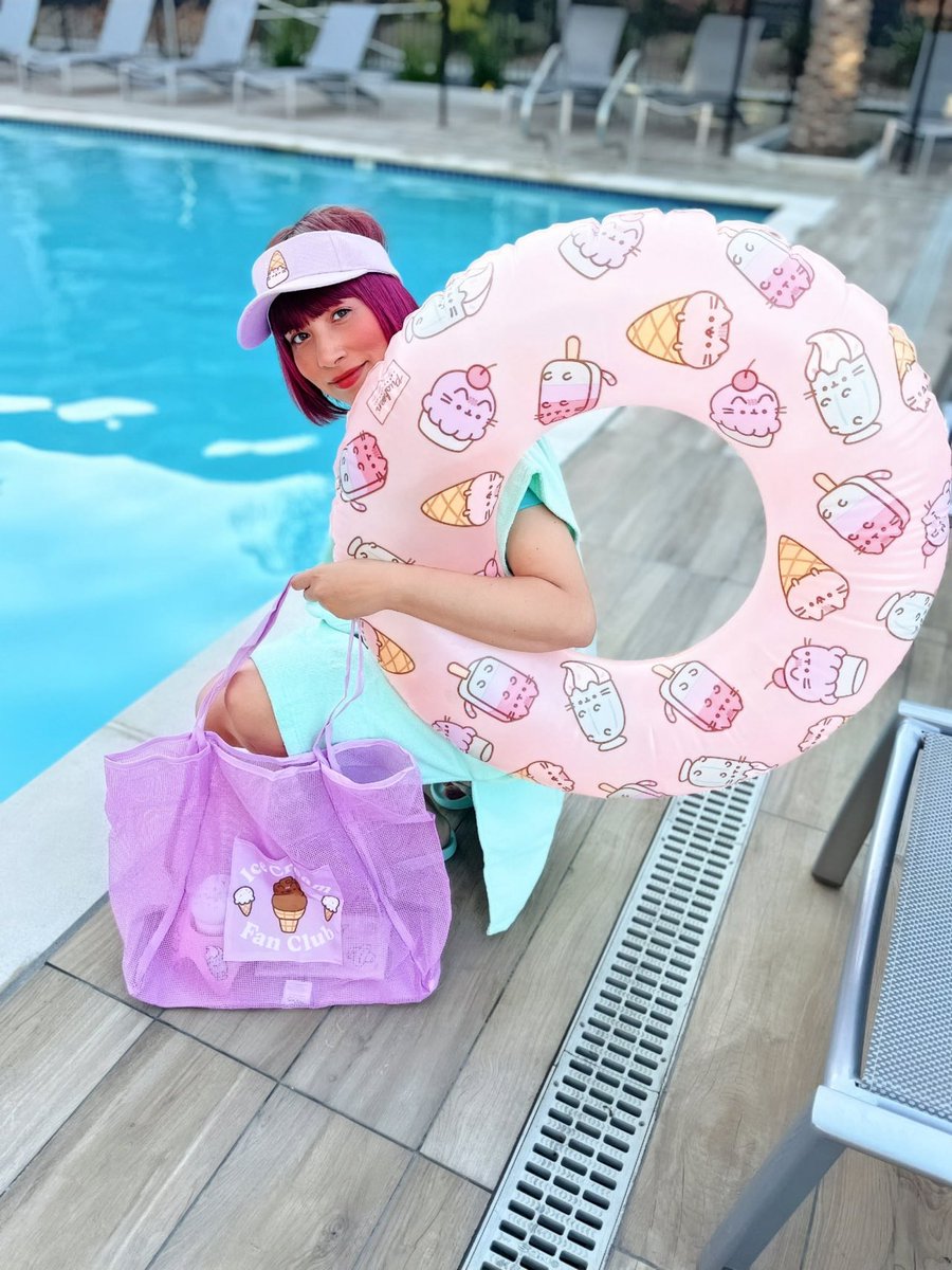 KawaiiStephanie's tweet photo. The new Pusheen Box from @pusheenbox and @shopculturefly is keeping me chill during these hot summer days 🔥🍦Get your Pusheen Box now! Use my CultureFly Code: stephachu to get 15% off
Link: https://t.co/Ccu5cdwxFs

#shopculturefly #pusheen #pusheenbox https://t.co/3hqqKDmq6c