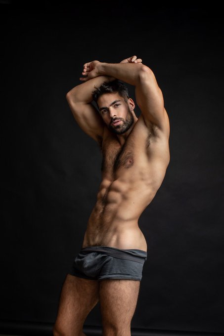 Hello you 😊❤️ New model shots 😊❤️📸 Hope you like them ❤️ https://t.co/U4G6Y7ulj4