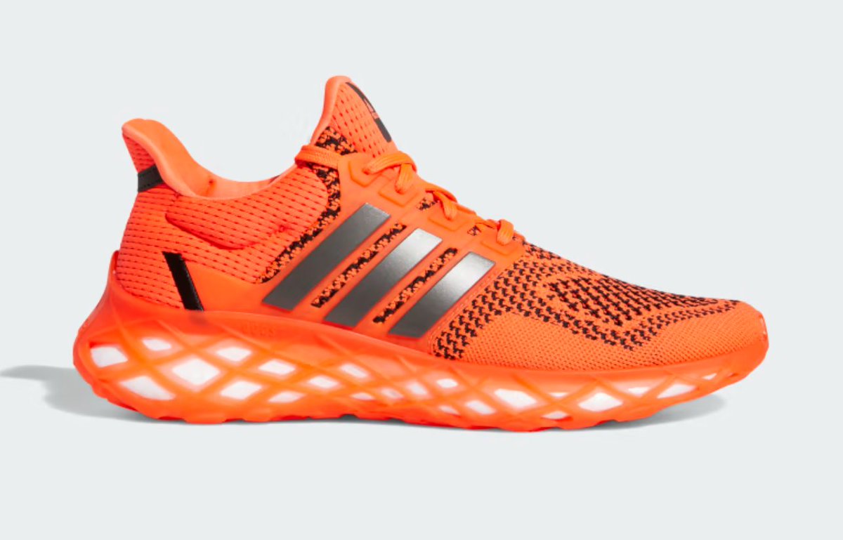 Ad: Sizes 8.5 &amp; 9.5 only
adidas Ultraboost Web DNA 'Solar Red'
=&gt; bit.ly/3s1Z6aq