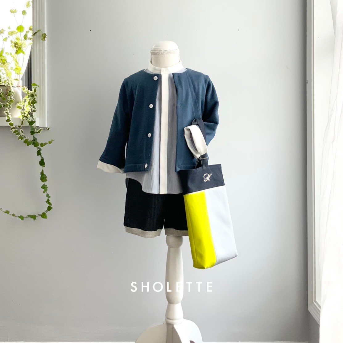 comeichi2014's tweet photo. 【8/6 15:00～ おこめのいえ手創り市vol.33 出店者】

■ユニセックス子供服ブランドのSHOLETTE（ショレット）
ご家族の一瞬を彩る一生の思い出に、丁寧にデザインしたお洋服をお届けしていきたいです。

おこめのいえ手創り市 vol.33
2023年8月6日 日曜日
15:00～19:00
JR松戸駅西口徒歩3分 https://t.co/tMrzfbtlR9