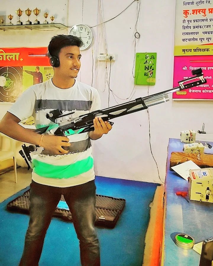 atharvasarode_'s tweet photo. @atharvasarode_ 
#rifle #rifleshooting
#love #theatharvasarode #atharva
#àtharvasarode #atharvasudhirsarode
#superstaratharva #atharvaakola
#instagramtheatharvasarode
#googleatharvasarode
#googlesearchengineatharvasarode
#maharashtra #akola #india #Indian
#love #beautiful #blog https://t.co/ZhMJuDns89