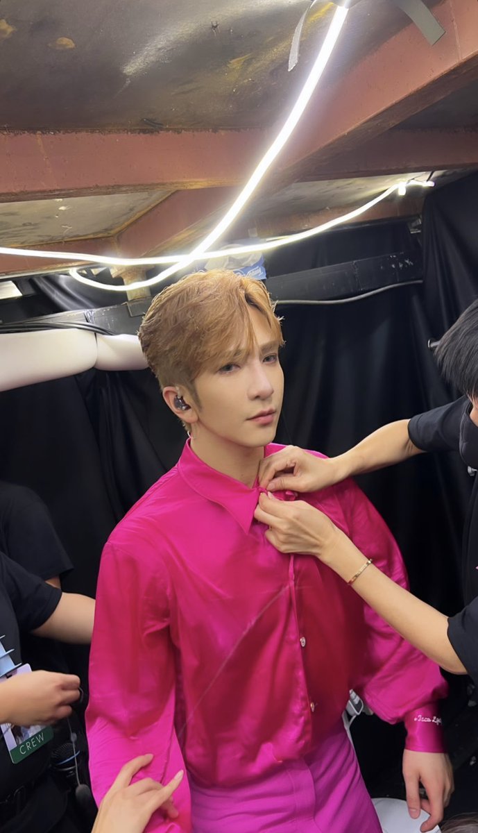 lolotinggg's tweet photo. 🤍🖤🩷

#앤슨 #앤슨로 #로한정 #미러 #Anson #AnsonLo #Mirror #mirrorweare #盧瀚霆 #教主 #神徒 #sontos https://t.co/DPoprKWRoE