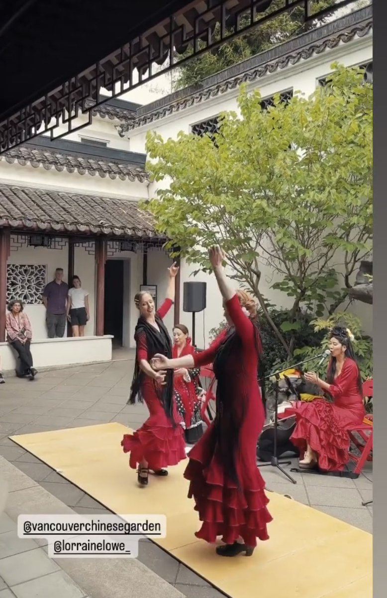 KasandraLaChina's tweet photo. @MozaicoFlamenco pop up show at the Vancouver Sun Yat Sen Chinese Classical Gardens with “Flamenco Around The Map” show! #chinatown #popupseries https://t.co/jZ8484Ynhh