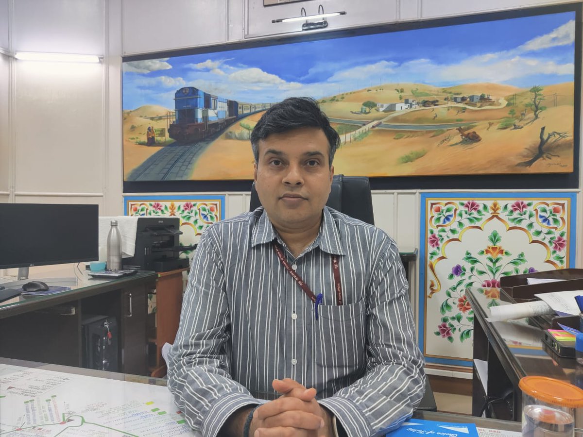 drmbikaner's tweet photo. Joined as DRM Bikaner division. Inspection of Stations selected for development under Amrit Bharat Station Scheme. https://t.co/DDEyufbDUS
