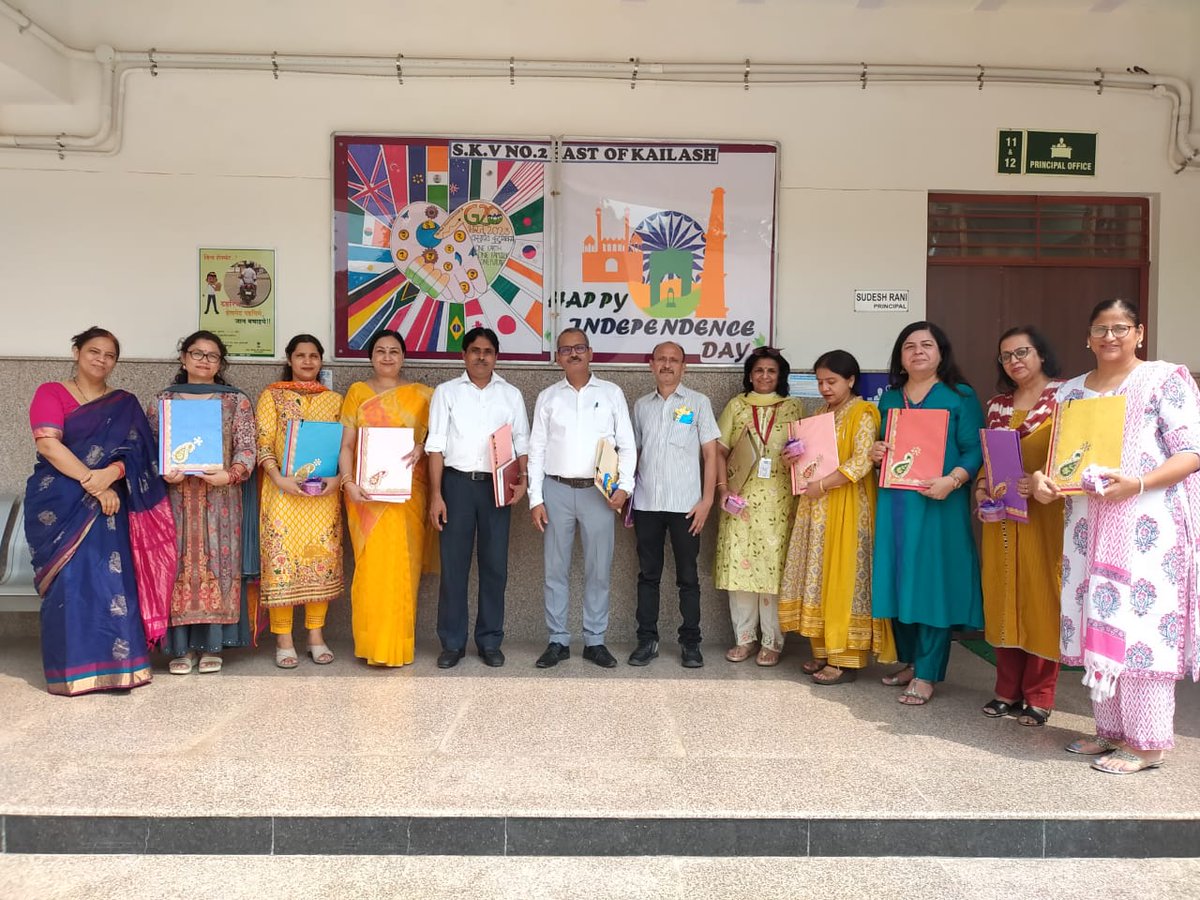 SKVNO2EOK's tweet photo. CLDP Meet at SKV No 2, East of Kailash
Building a strong foundation
August Session
@M_K_Grover #education #LeadershipDevelopment https://t.co/rLyFaNT0eI