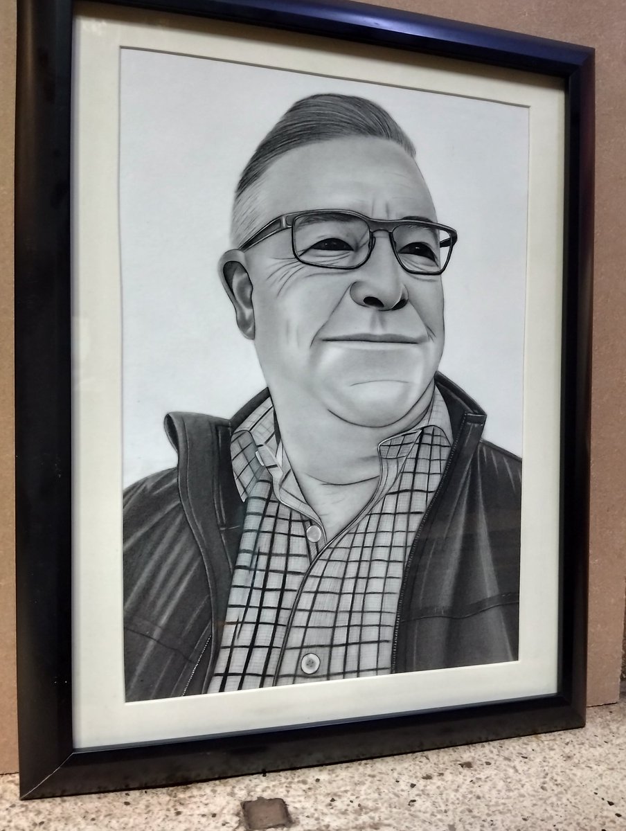 vinnys_pencils's tweet photo. Some recent Commissioned pieces 😊
Men edition
Good morning https://t.co/A9oOKHVy4K