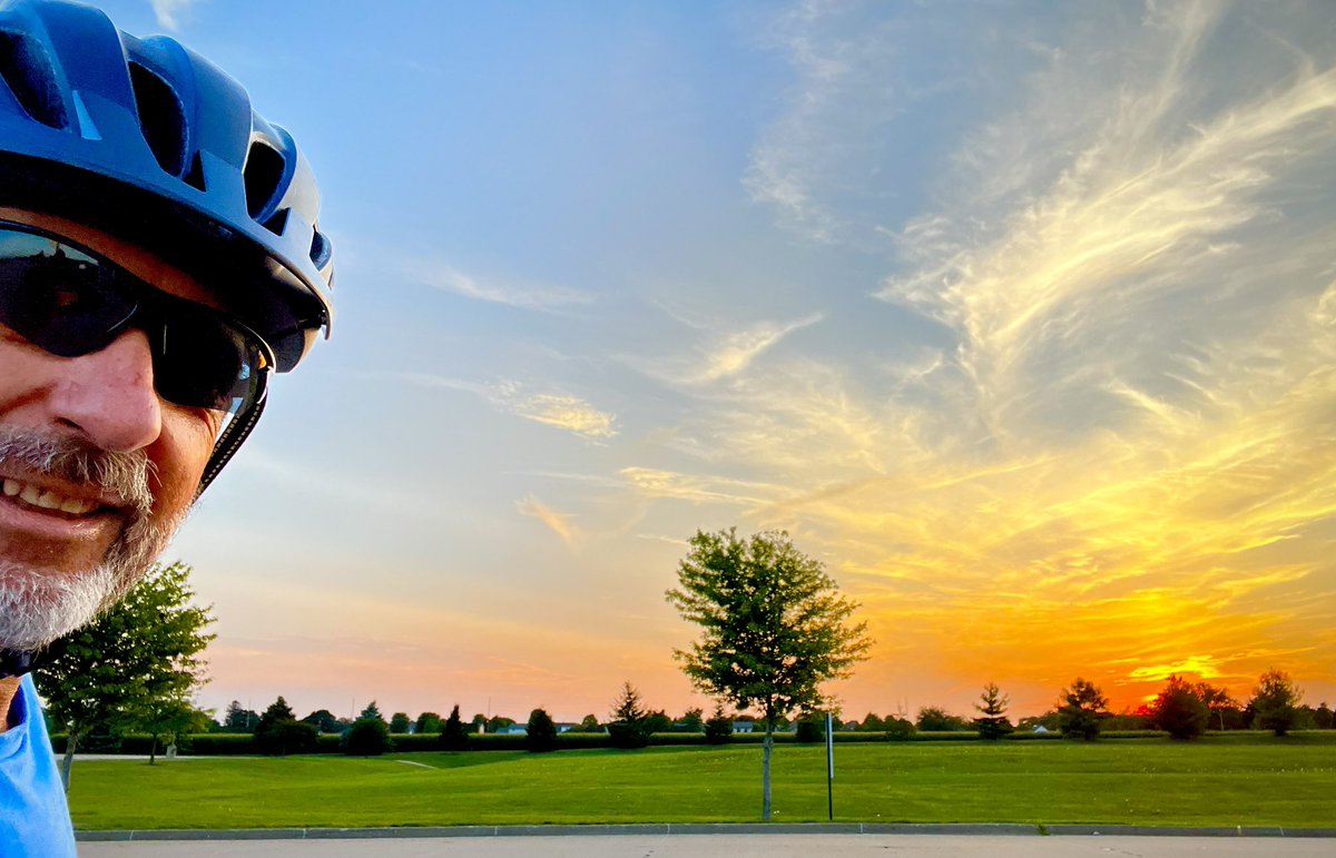 A fiery-looking sunset bids adieu to a gorgeous day in central Illinois.