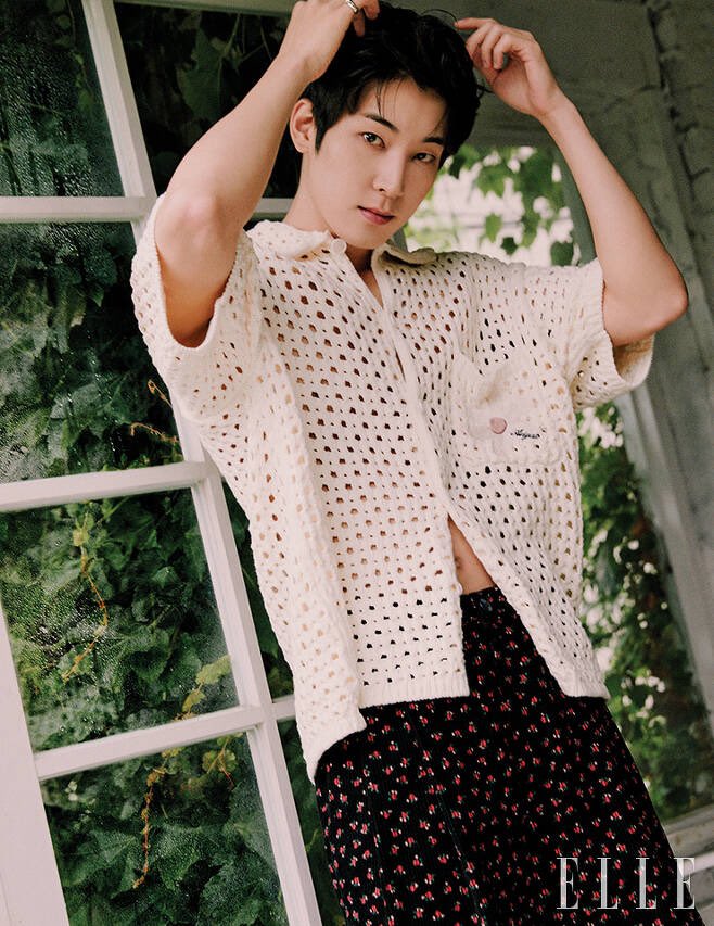 wonwooszone's tweet photo. wonwoo elle korea 2023 interview
full eng translation #원우 

“I think it’s cool to be able to have the conviction to push forward in a world where it’s easy to be exposed to a plethora of opinions and oppositions. In the end, what I will and won't do is my choice.” https://t.co/9Iq0jwwfIj
