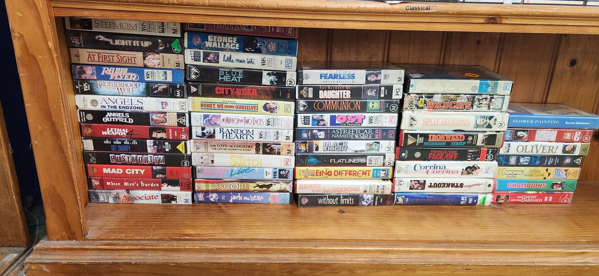 thehillboy55's tweet photo. Just finished doing some volunteer work @salvosau. I priced a ton of old VHSs. and picked up some awesome stuff #phantom #phantomcomics #thephantom #oldcomics #vhs #vhscollection #dicktracy #dicktracymovie https://t.co/368g3rXtzY