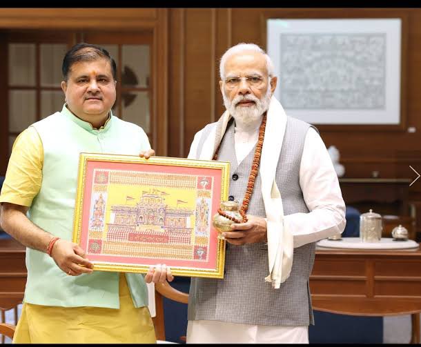 Ramesh_Gariya's tweet photo. विद्यार्थी परिषद् के पूर्व कार्यकर्ता,सरल एवं सहज,कुशल संगठनकर्ता, BJP Uttarakhand के यशस्वी प्रदेश अध्यक्ष आदरणीय @mahendrabhatbjp जी को जन्मदिन की हार्दिक बधाई एवं शुभकामनाएं।

मैं भगवान बद्री-केदार जी  से आपके उत्तम स्वास्थ्य, सुदीर्घ एवं सुयशपूर्ण जीवन की प्रार्थना करता हूँ। https://t.co/U7Ua4VR3hP