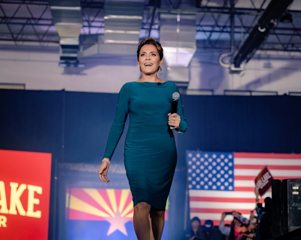 KariLake's tweet photo. Don't lose hope. 

Don't lose faith.

God put us here at this moment because he knew we would be up for this challenge.

We're going to be the ones that save this country. https://t.co/GhX5NFJhRc