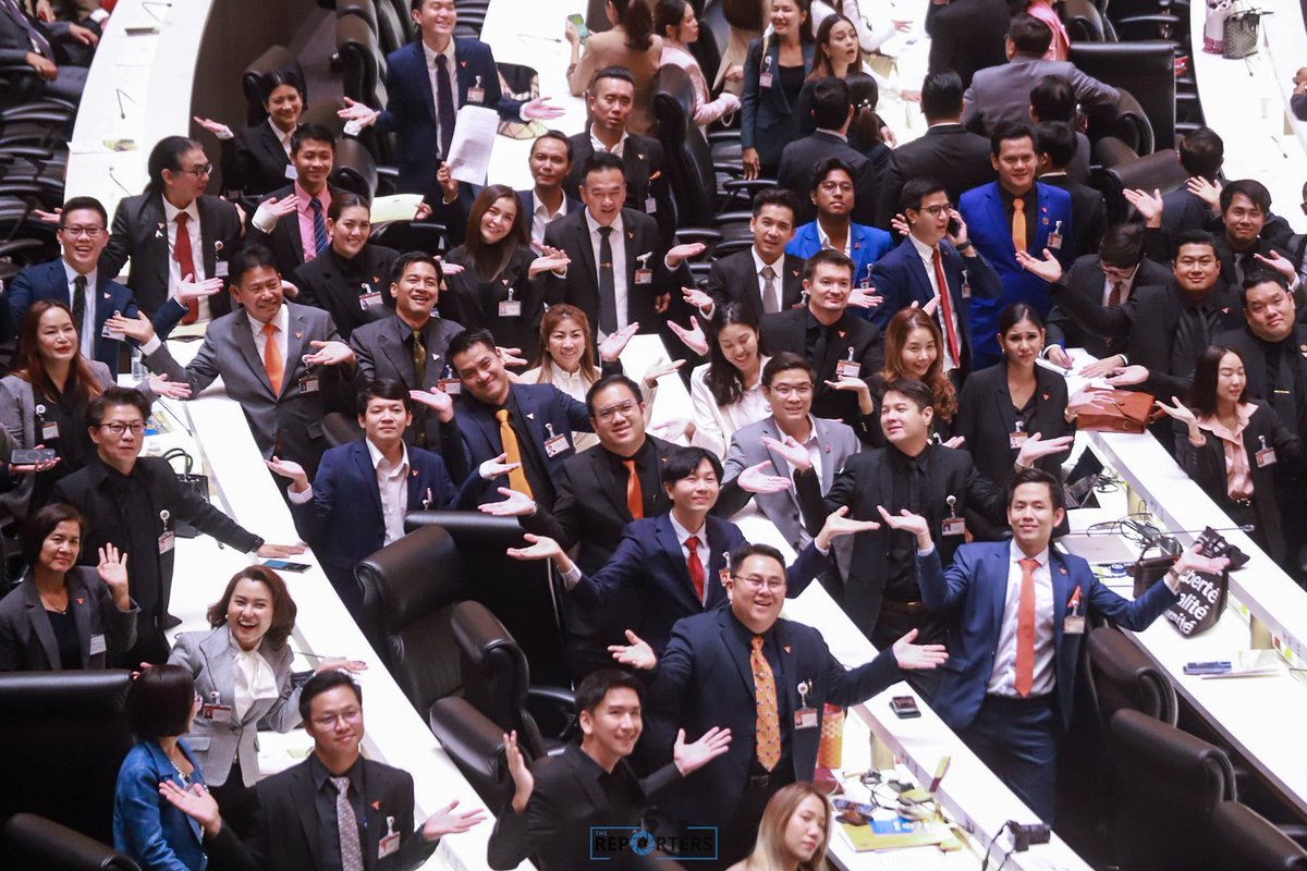 Unrulycat2511 tweet picture
