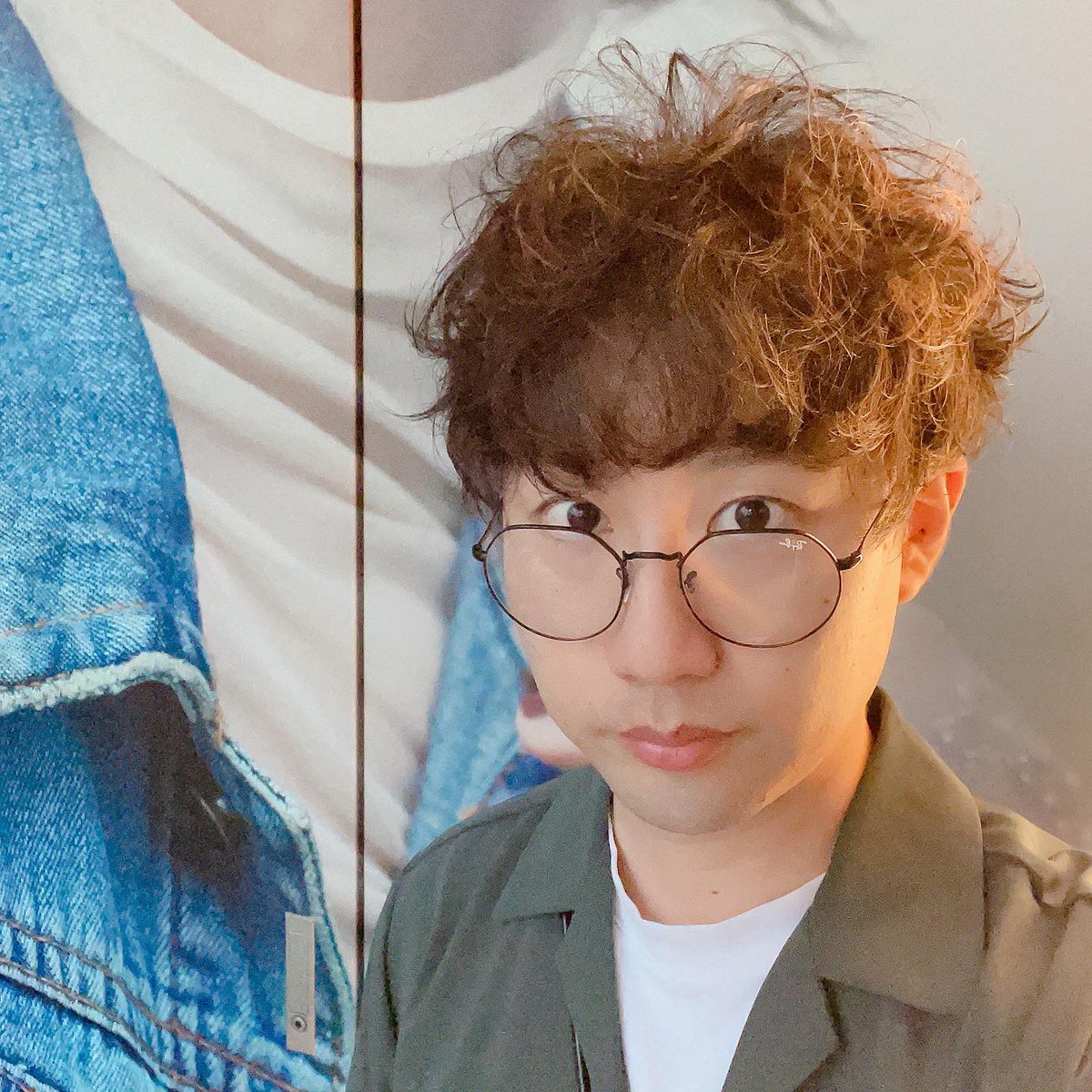 abinitio_uta's tweet photo. 半年ぶりに髪を切りました😅
めんどくさくて行けてませんでした😅
心なしか表情明るくなってますね☺️
#ofhair
#ofhair自由が丘west https://t.co/w6qMlNvjAF