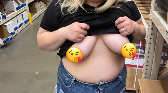 Go check out my onlyfans for the uncensored pic!! https://t.co/dUiZ2A1MuG #onlyfan #onlyfansgirl #public<a href="/tag/public"class="tags"><span>#public</span></a><a href="/tag/nsfwcontent"class="tags"><span>#nsfwcontent</span></a><a href="/tag/onlyfan"class="tags"><span>#onlyfan</span></a><a href="/tag/onlyfansgirl"class="tags"><span>#onlyfansgirl</span></a>