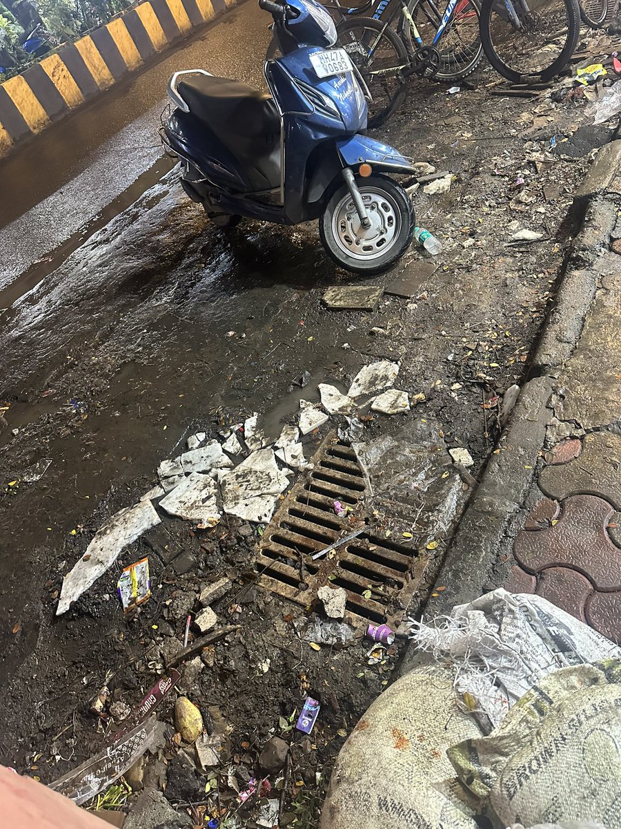 Savinish's tweet photo. kindly remove the waste and repair the road opposite Row-house no 55/58 r.s.c -13 gorai road naer food mart opp Omkar clinic gorai 2 borivali -w. Kindly fix it asap. @mybmcRoads @mybmcSWD @mybmc @iGopalShetty @MPLodha @CMOMaharashtra https://t.co/HiUZys1Juw