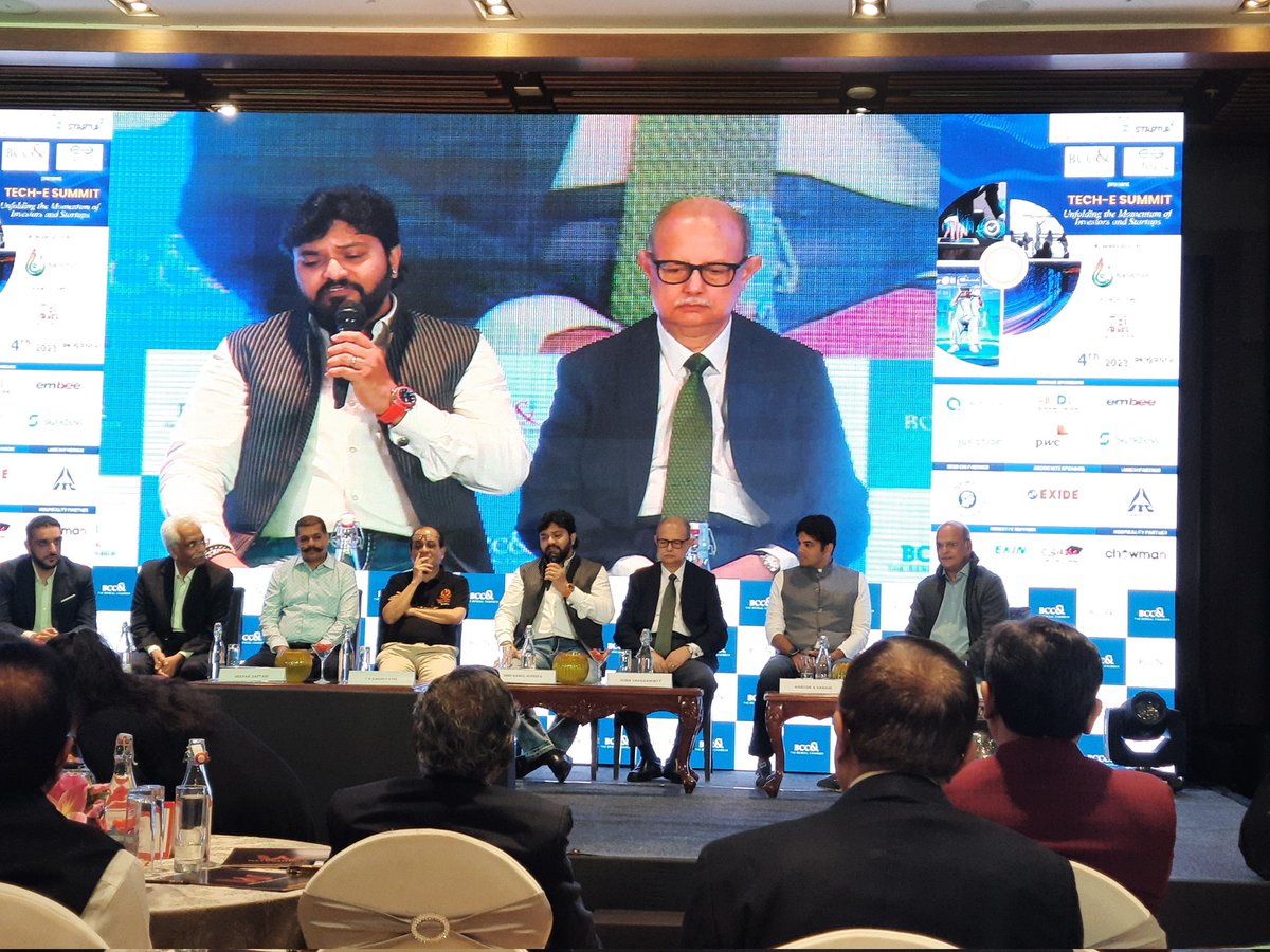 karnanupam's tweet photo. Bengaluru is saturated if not supersaturated. Come to Kolkata. We have a great IT policy in place, an ITEM ministry that never sleeps and works 24/7. The cost of living is also much lower: @SuPriyoBabul to founders and investors. #techesummit @Inc42 https://t.co/625crcLhC1