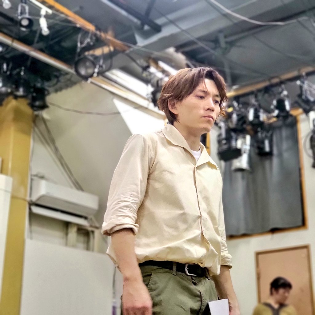 YESTERDAYVAR's tweet image. ありがたいことに8.9日どちらも夜公演が残り少なくなっております(_ _)
ご検討いただいている方はお早めのご予約をおすすめ致します！
●ご予約はこちら●
mail-to.link/m8/akvzer

#イエスタデイ
#清水邦夫
#VARLIVE
#南青山マンダラ