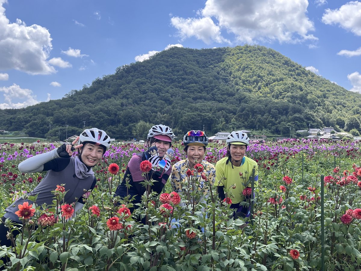 【大阪】ウィメンズ100 トレーニングライドへのお誘い

8月19日（日）に、ラファ サイクリング クラブ（RCC）のライドリーダー、藤江恭子さん（ミケさん）が、本番に向けてのトレーニングライドを開催してくださいます。ぜひご参加ください。

詳細とお申込みはこちら

docs.google.com/forms/d/e/1FAI…