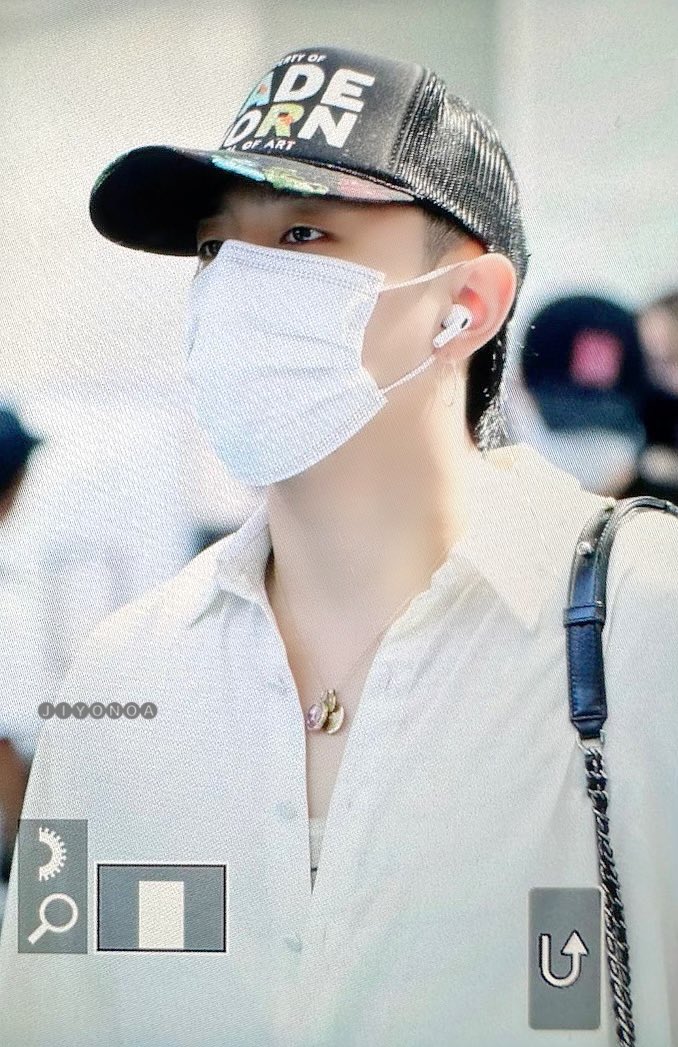 jiyonoa's tweet photo. 230804

마닐라 파이팅✨✨

@D_dong_ii 
#iKON  #donghyuk #DK #아이콘 #ドンヒョク https://t.co/MA2MOIm0nE
