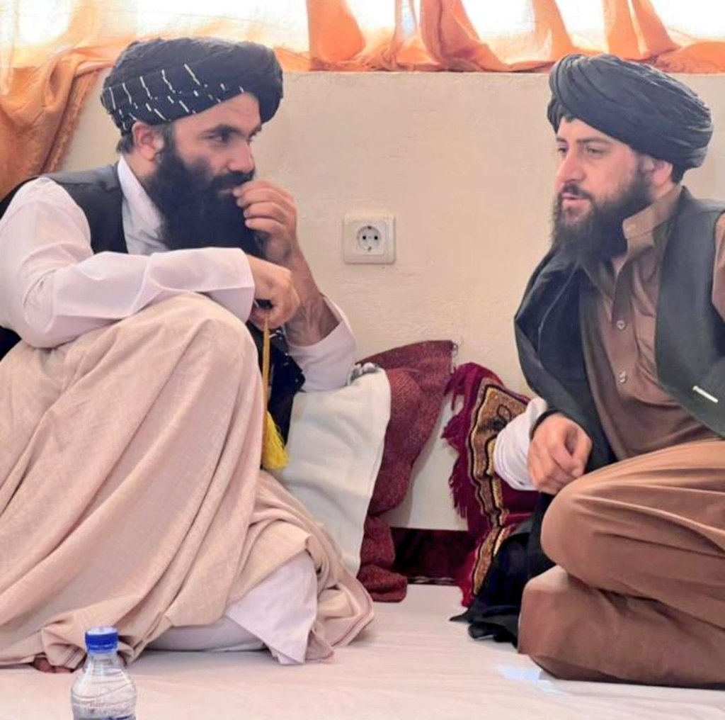 Umati20's tweet photo. نن مې خپل موبايل ګيلري چيک کوله دا انځور پکې هم وو، ما هم سمدلاسه تاسو سره شريک کړو، تاسو يي هم سمدلاسه ريټويټ کړئ.⁦❤️⁩ https://t.co/U8e24wfZpg