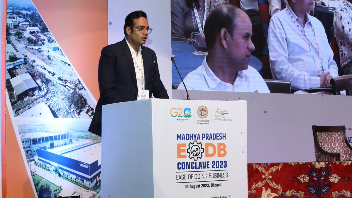 CII4WR's tweet photo. The #MPEODBConclave2023 kicks off marking the release of the MP EODB Initiatives Booklet.  With a focus on fostering entrepreneurship and easing the path for businesses, MP is all set to leap towards progress!  #MadhyaPradesh #BusinessGrowth #EODB2023
-----
@ChouhanShivraj https://t.co/6sKujxfffq