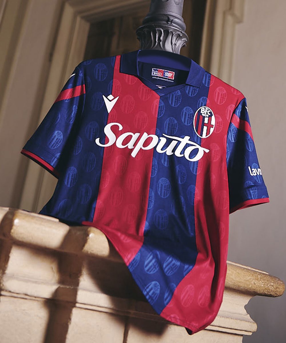 Uiteraard hadden we het dit keer nog wel aandacht voor het Bologna thuisshirt!

🟢 bitly.ws/Q6JP
🍏 bitly.ws/Q6K8