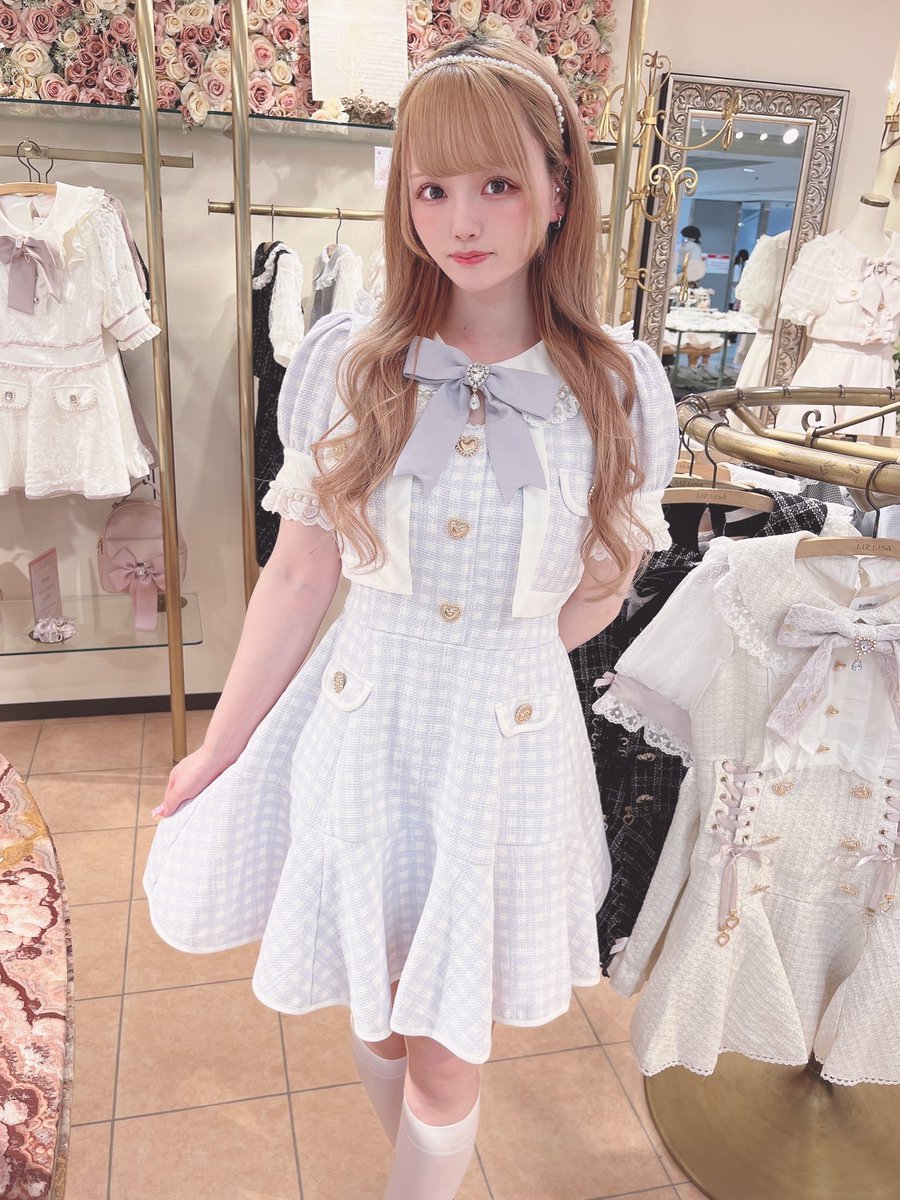 LIZ LISA on X: LIZ LISA on X: