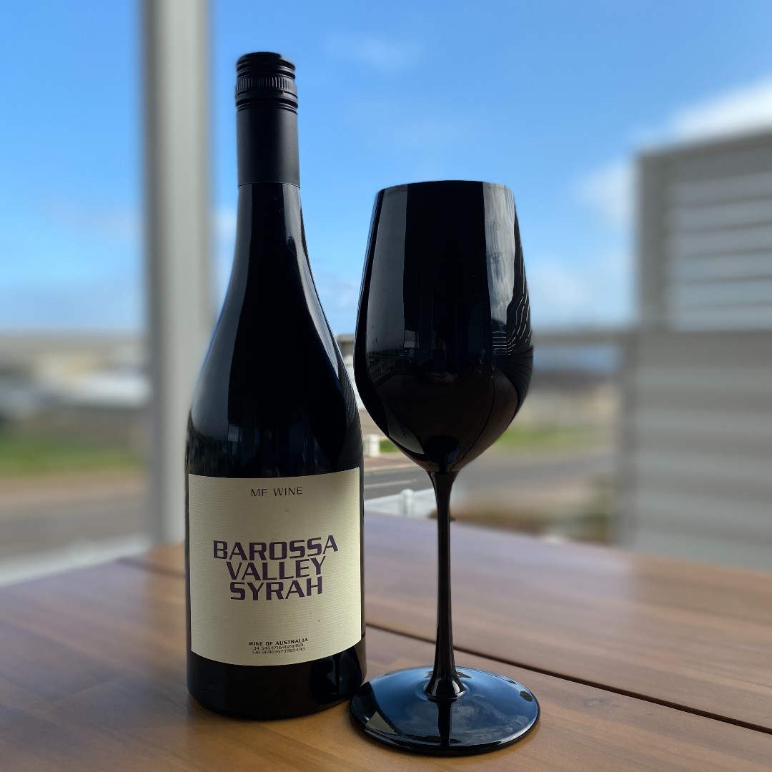 A small range of wine glasses. The black glass is a double-blind wine glass. It's designed to help you remove the bias of colour and rely more on your nose and palate sensations. 

#winestagram #wineglasses #wineglass #wine #colour #blackglass #doubleblind #training #winepro