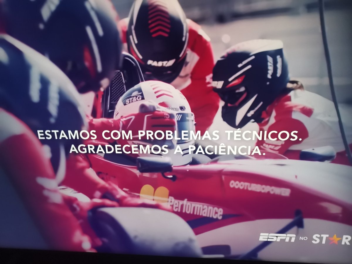 CristanRoja's tweet photo. Hayyy pq ahoraa a nosotross #StarPlusLA #nicojarry #jarry #elcabo https://t.co/4AxFLjwRpf
