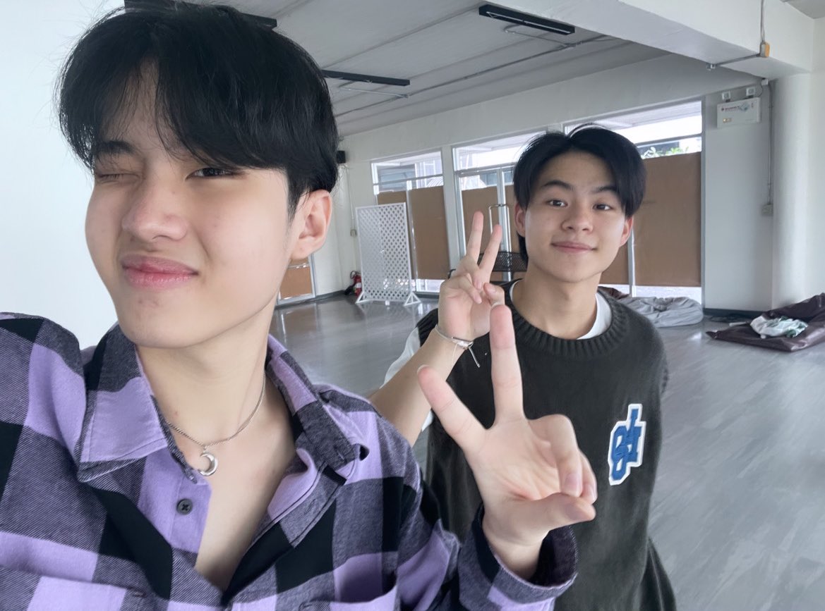 pech_spn's tweet photo. เป็นกำลังใจให้โบร๋มาร์คคริส
#789SURVIVALEP11
#789TRAINNEE https://t.co/3SGhGClAgs