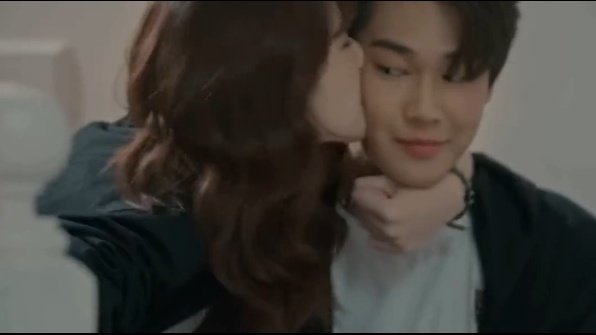 anzhja's tweet photo. cw! kiss
*bonus xixixi https://t.co/zMMZosWj7d