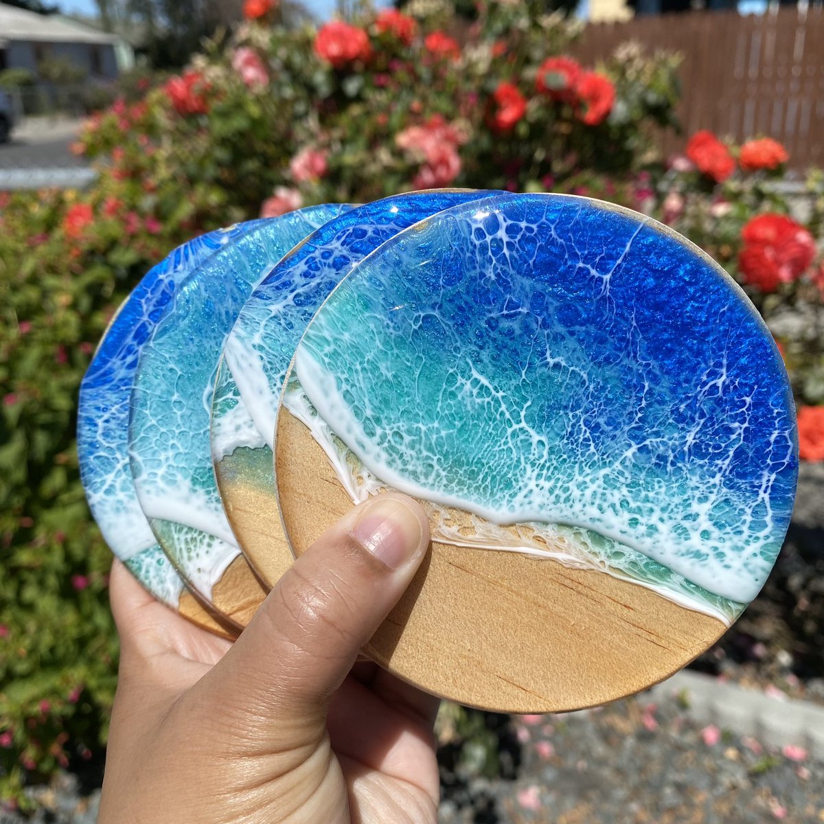 ArtByKeshia's tweet photo. Help me make it to my goal of $500 to help pay for bills. 
Enjoy my 30% off sale. No code needed and free shipping to the USA. Shop on my Etsy and Shopify!
Support a black small business. 

Goal: $0/$500

https://t.co/2Z4aNYATbD https://t.co/VK2MGzy9fV
