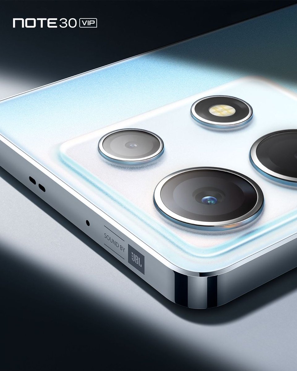 infinixuganda's tweet image. Capture life's in high resolution with the incredible 108MP camera on the #NOTE30VIP 📸 #PhotographyGoals